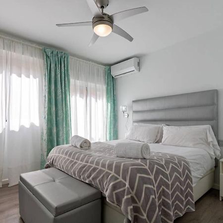 Appartamento Triana Maestro Deluxe Siviglia Esterno foto