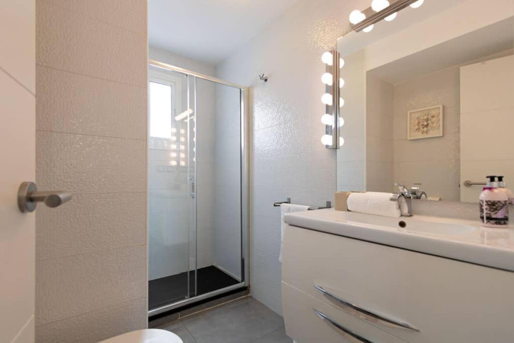 Appartamento Triana Maestro Deluxe Siviglia Esterno foto