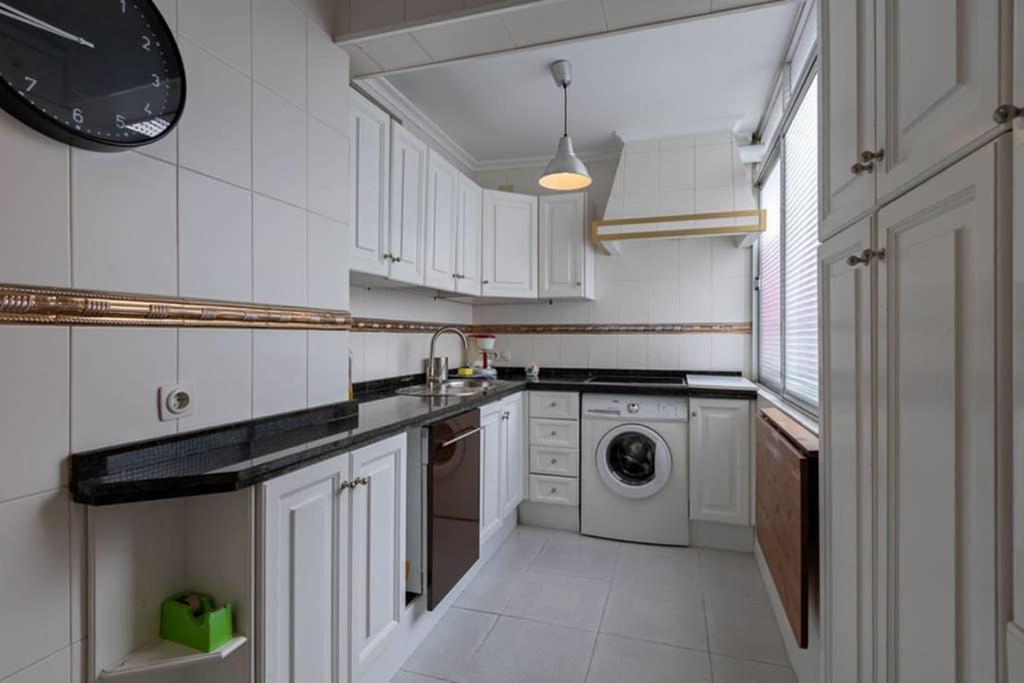 Appartamento Triana Maestro Deluxe Siviglia Esterno foto