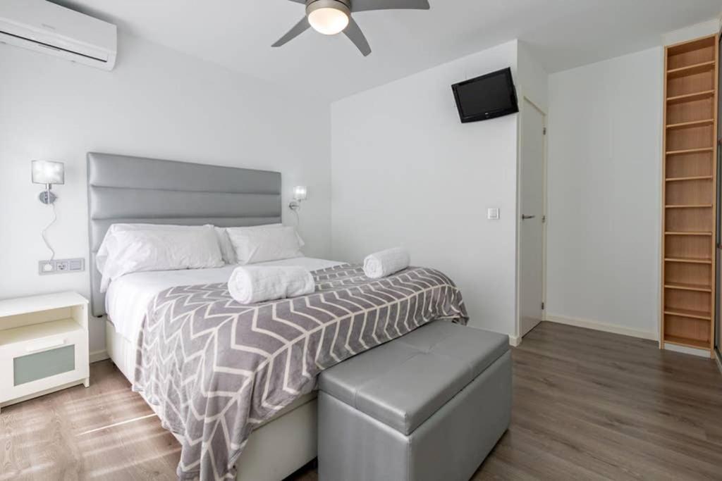 Appartamento Triana Maestro Deluxe Siviglia Esterno foto